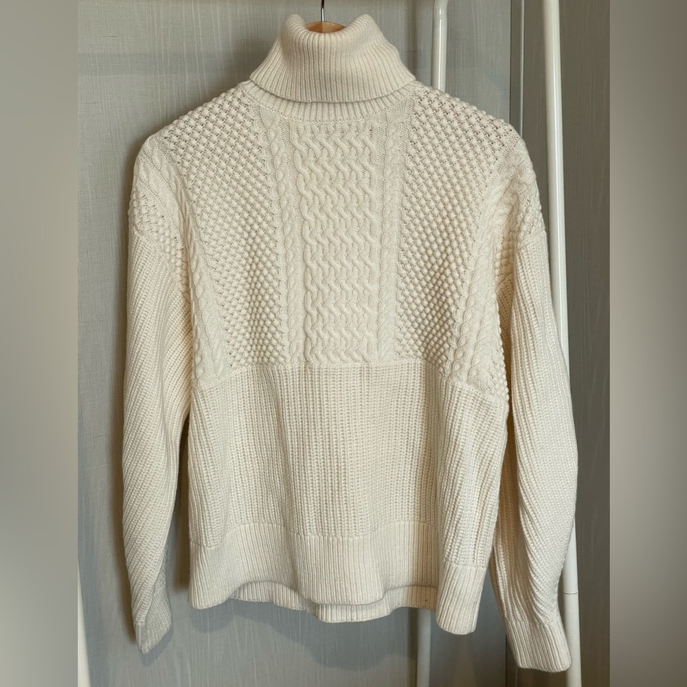 & Other Stories Cream Cable Knit Turtleneck Sweater